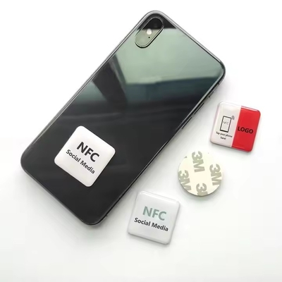 ซื้อ 13.56MHz Custom RFID Key Fob NFC Epoxy Sticker การแบ่งปันทันทีสําหรับโทรศัพท์ NFC สติ๊กเกอร์ online manufacture